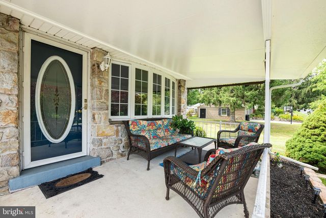 39 ROSSITER AVE, Phoenixville, PA 19460