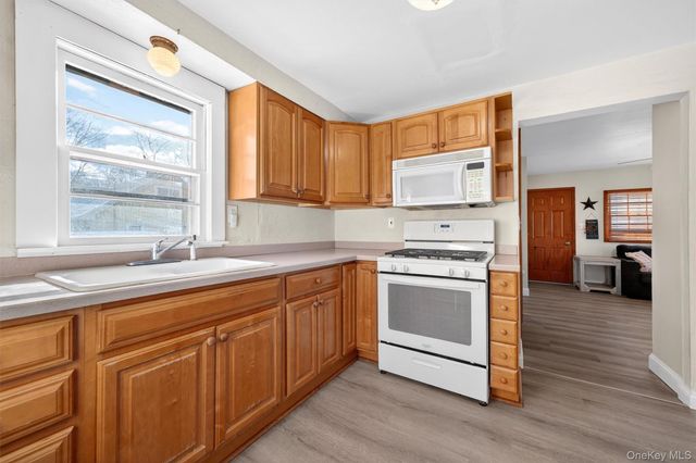 265 Ulsterville Road, Pine Bush, NY 12566