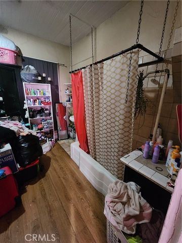 305 W Heald, Lake Elsinore, CA 92530