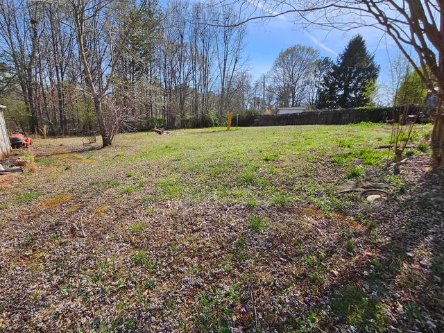 221 Norris Road, Spartanburg, SC 29303