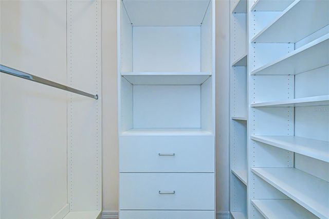 10434 SCENIC HOLLOW DRIVE, Riverview, FL 33578