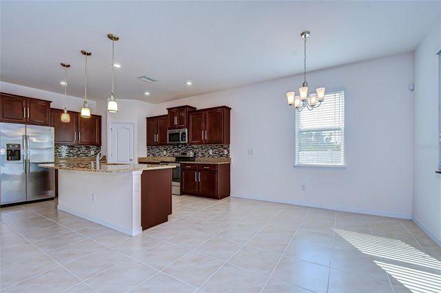 10434 SCENIC HOLLOW DRIVE, Riverview, FL 33578