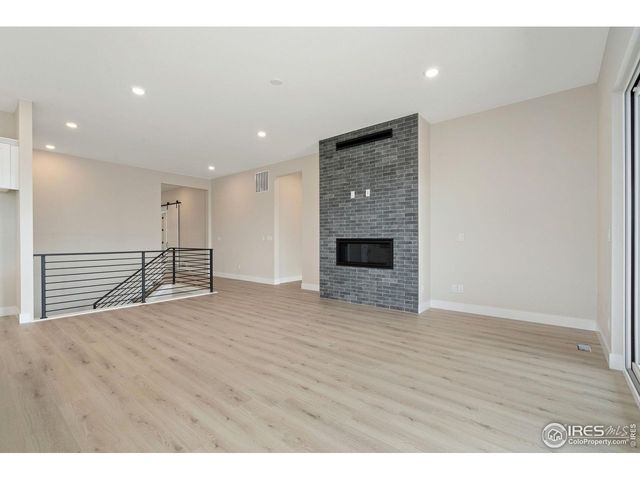 5835 Gianna Dr, Timnath, CO 80547