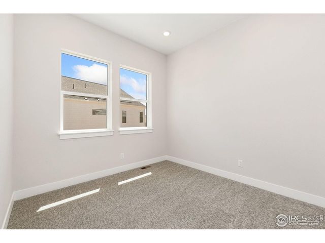 5835 Gianna Dr, Timnath, CO 80547