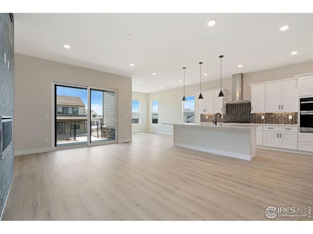 5835 Gianna Dr, Timnath, CO 80547