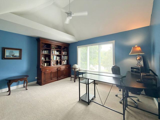 28278 Gray Barn Lane, Lake Barrington, IL 60010