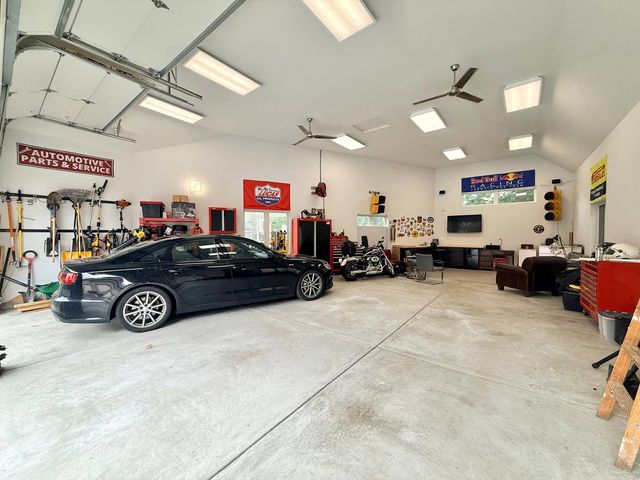 28278 Gray Barn Lane, Lake Barrington, IL 60010