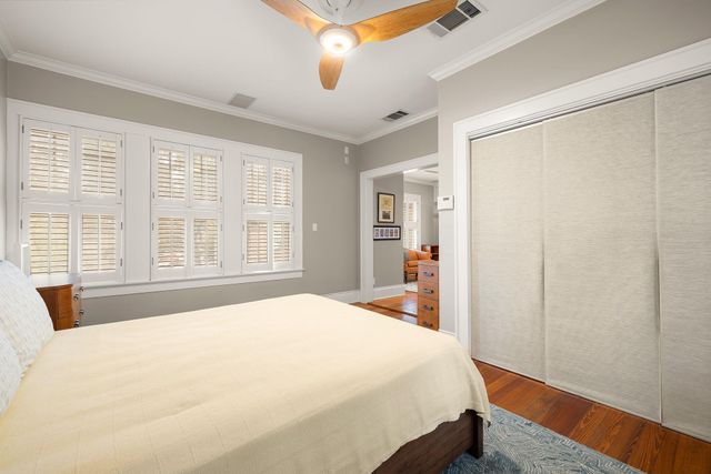 105 Laurel LN, Austin, TX 78705