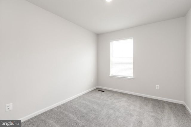 405 17TH AVENUE, Ranson, WV 25438