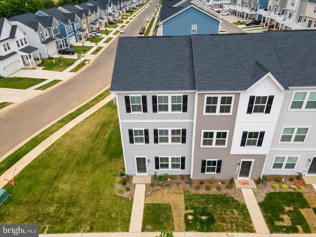 405 17TH AVENUE, Ranson, WV 25438