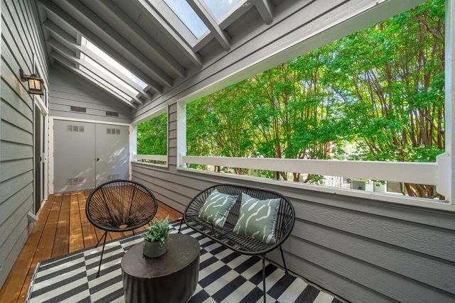 1654 Parkview Green Circle, San Jose, CA 95131