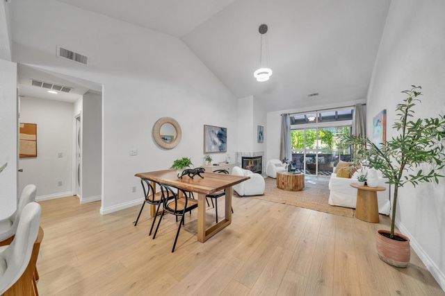 1654 Parkview Green Circle, San Jose, CA 95131