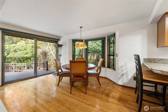 36607 9th Avenue SW, Federal Way, WA 98023