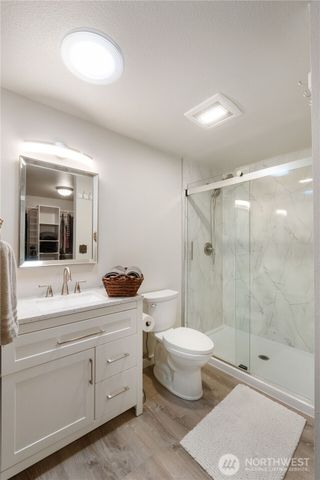 36607 9th Avenue SW, Federal Way, WA 98023