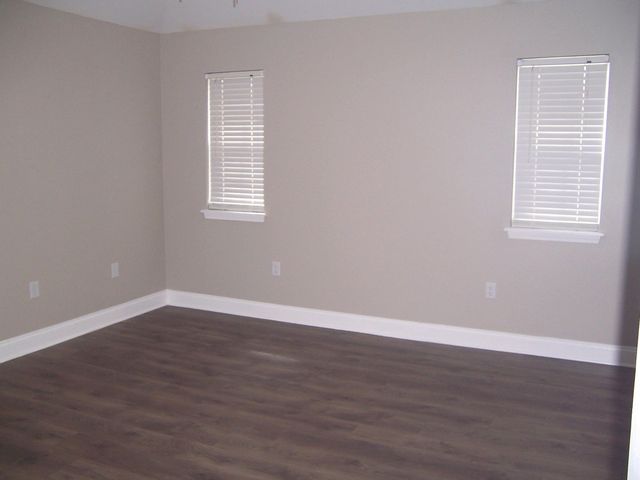 300 Jennifer St, Gray, LA 70359