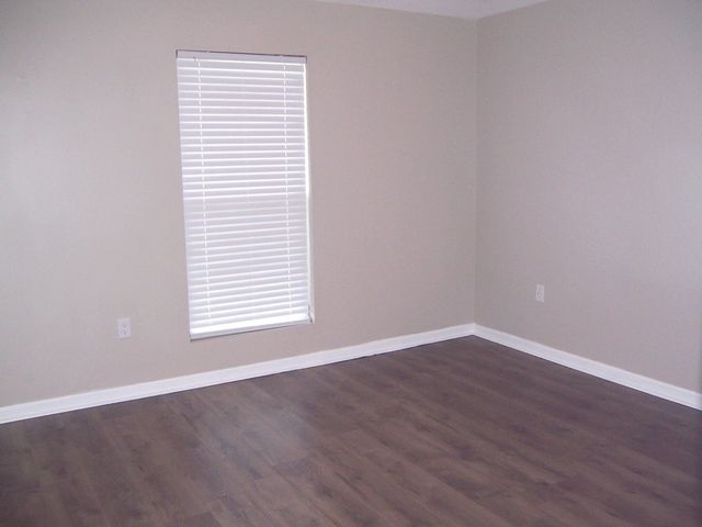 300 Jennifer St, Gray, LA 70359