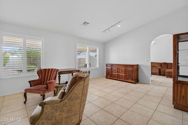 24939 S LAKEWOOD Drive, Sun Lakes, AZ 85248