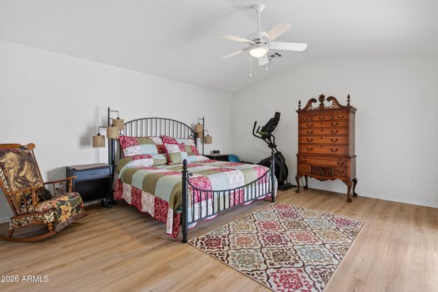 24939 S LAKEWOOD Drive, Sun Lakes, AZ 85248