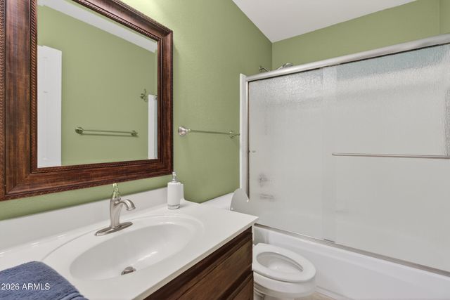 24939 S LAKEWOOD Drive, Sun Lakes, AZ 85248