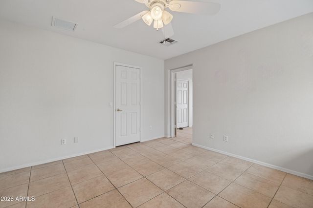 24939 S LAKEWOOD Drive, Sun Lakes, AZ 85248