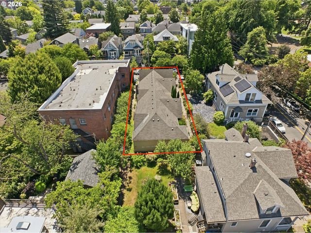 2475 Nw RALEIGH St, Portland, OR 97210