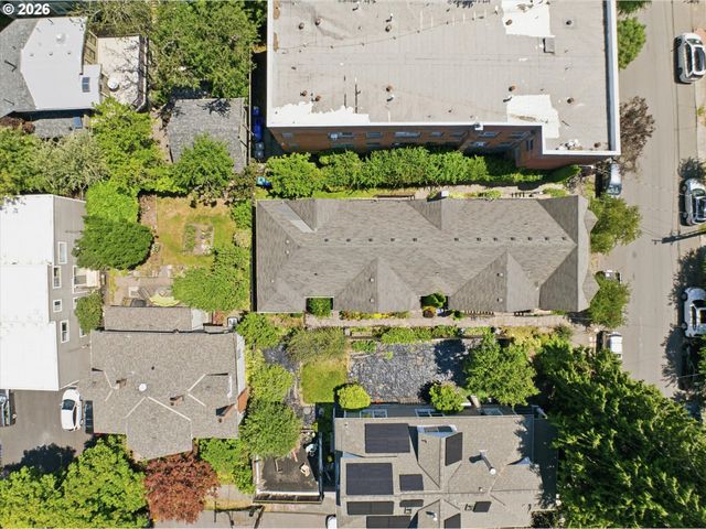 2475 Nw RALEIGH St, Portland, OR 97210