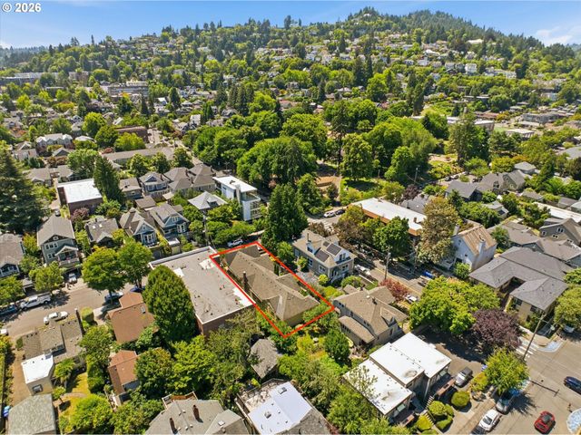 2475 Nw RALEIGH St, Portland, OR 97210