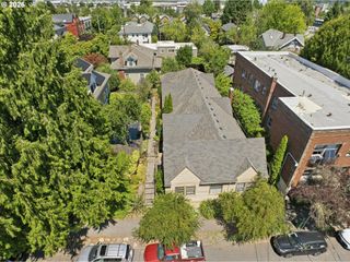 2475 Nw RALEIGH St, Portland, OR 97210