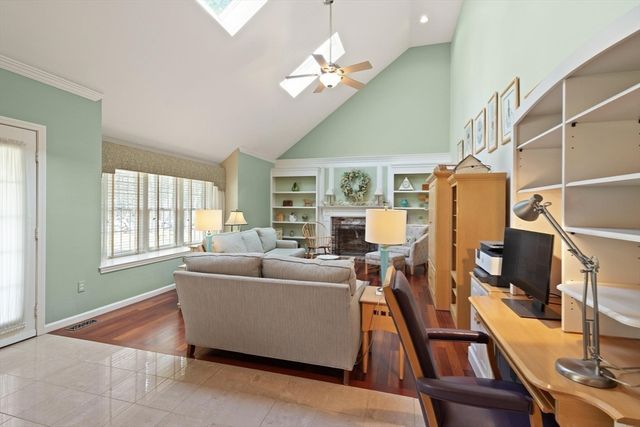 6 Barn Lane, Westford, MA 01886