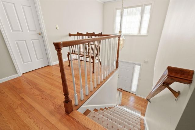 6 Barn Lane, Westford, MA 01886