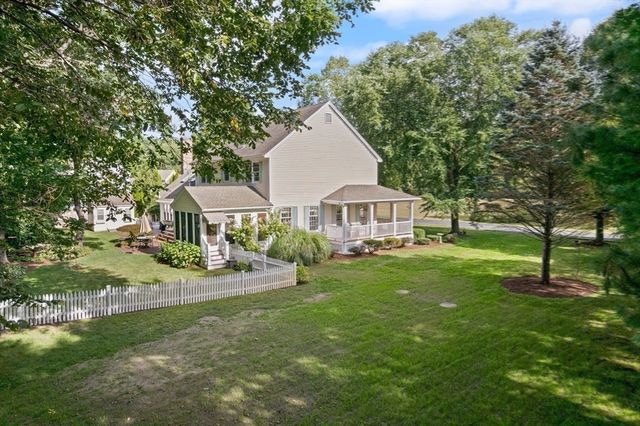 6 Barn Lane, Westford, MA 01886