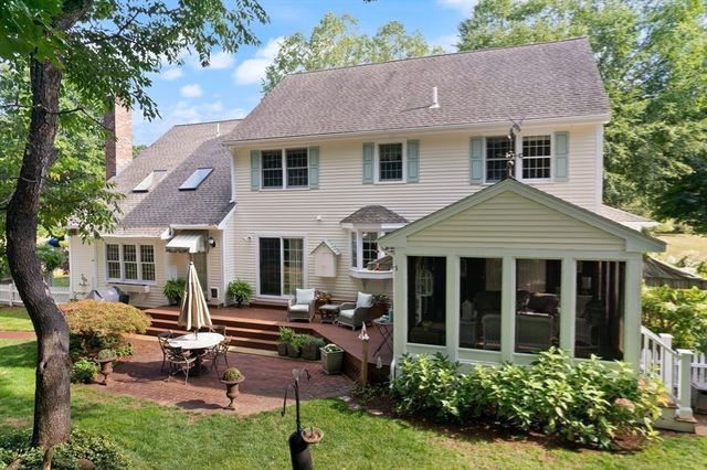 6 Barn Lane, Westford, MA 01886