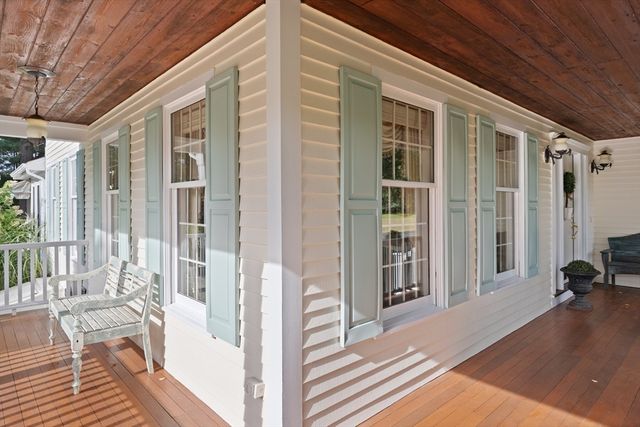 6 Barn Lane, Westford, MA 01886