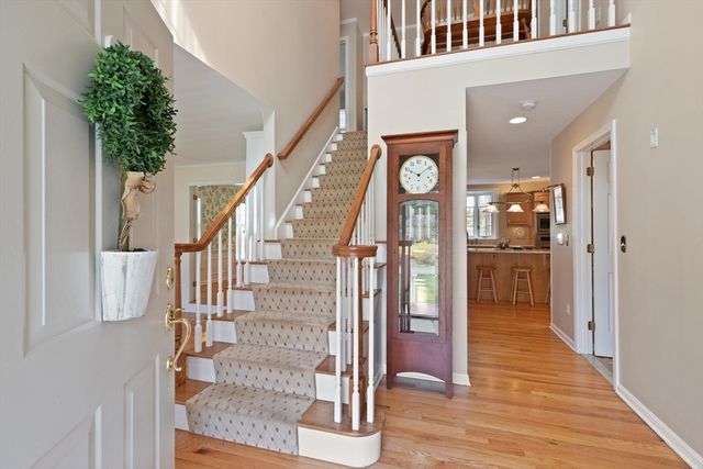 6 Barn Lane, Westford, MA 01886