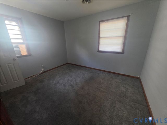 1308 Roanoke Ave, Hopewell, VA 23860