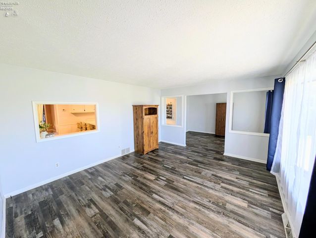 5420 Schenk Road, Sandusky, OH 44870