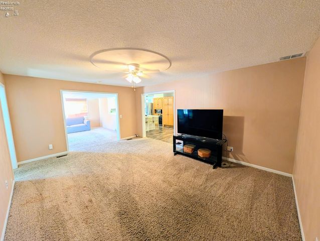 5420 Schenk Road, Sandusky, OH 44870