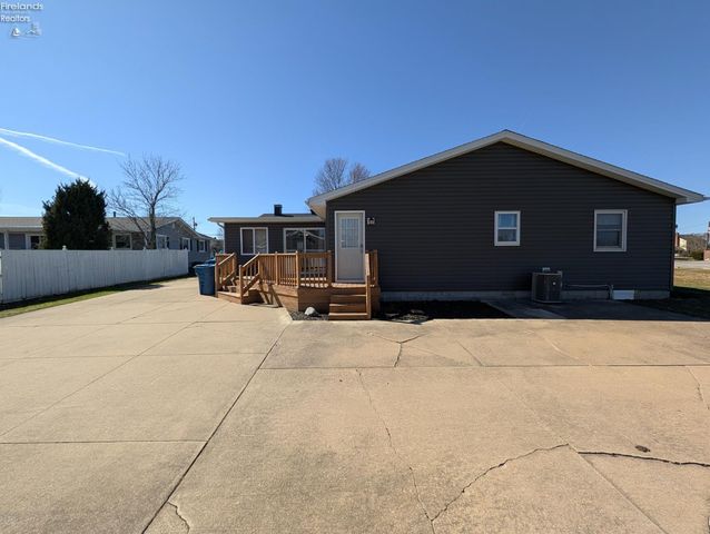 5420 Schenk Road, Sandusky, OH 44870
