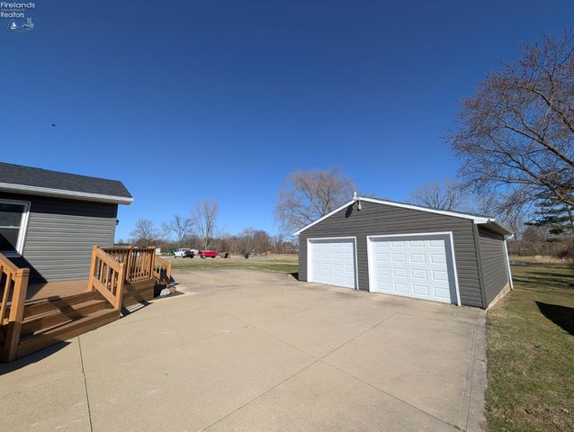 5420 Schenk Road, Sandusky, OH 44870