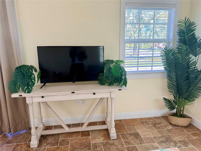 4697 SE 94TH AVENUE, Webster, FL 33597