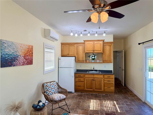 4697 SE 94TH AVENUE, Webster, FL 33597