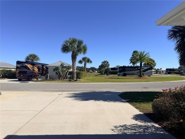 4697 SE 94TH AVENUE, Webster, FL 33597