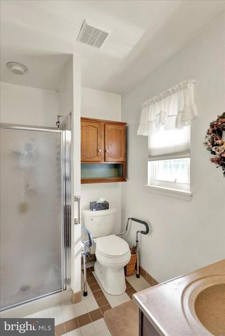 102 VALLEY GREENE CIR, Reading, PA 19610