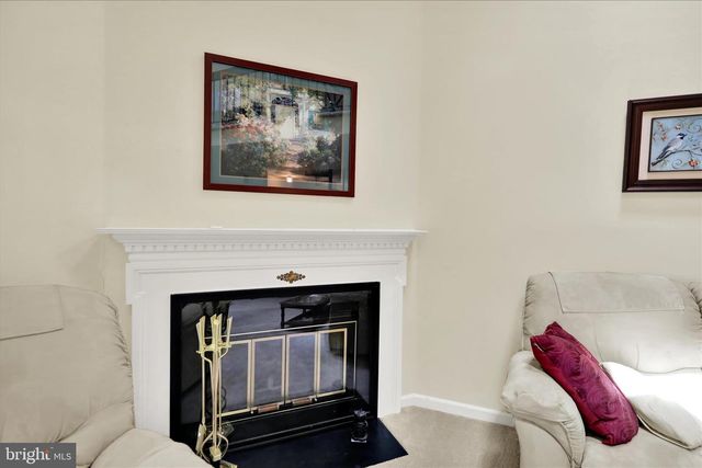 102 VALLEY GREENE CIR, Reading, PA 19610
