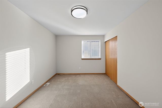 2103 NE 6th Cir, Renton, WA 98056