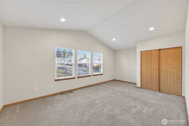 2103 NE 6th Cir, Renton, WA 98056