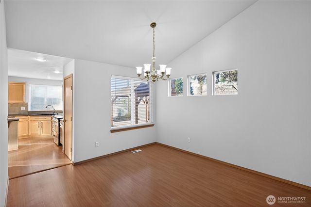 2103 NE 6th Cir, Renton, WA 98056