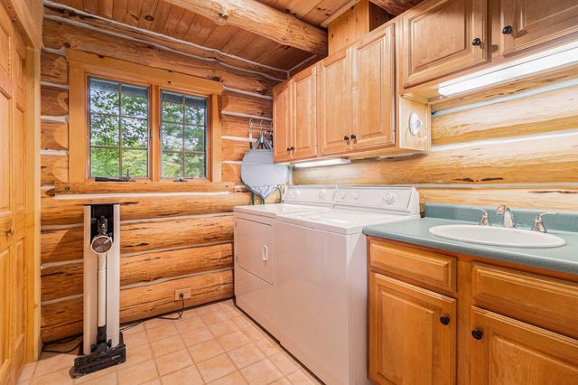 6655 W Nurnberg Road, Free Soil, MI 49411