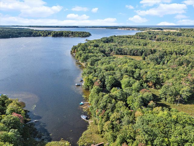 6655 W Nurnberg Road, Free Soil, MI 49411