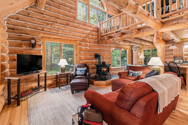 6655 W Nurnberg Road, Free Soil, MI 49411